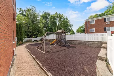 1879 Crompond Road #F13, Peekskill, NY 10566 - Photo 17