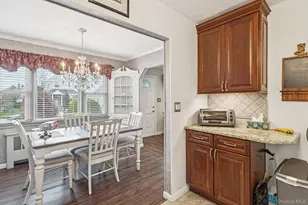 466 Jefferson Pl, Mineola, NY 11501 - Photo 5