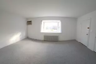 264-37A Langston Ave, Glen Oaks, NY 11004 - Photo 5