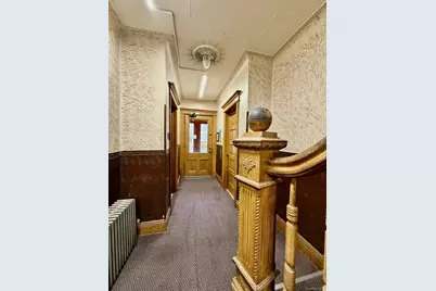 2052 Gates Avenue, Ridgewood, NY 11385 - Photo 7