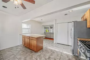 18 Jasper St S, Valley Stream, NY 11580 - Photo 11