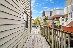 745 S 9th St, Lindenhurst, NY 11757 - Photo 37