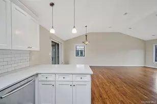 745 S 9th St, Lindenhurst, NY 11757 - Photo 17