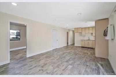 745 S 9th Street, Lindenhurst, NY 11757 - Photo 29