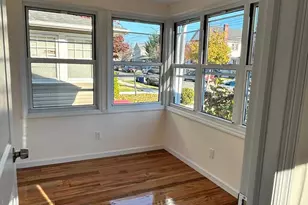 119-60 177th St, Saint Albans, NY 11434 - Photo 5