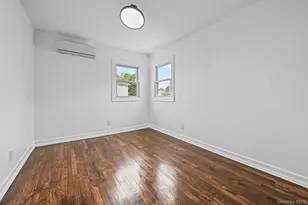 238-11 148th Dr, Rosedale, NY 11422 - Photo 15