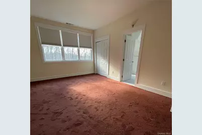 2130 Hunterbrook Road, Yorktown Heights, NY 10598 - Photo 11