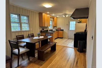 39 North Rd., Hampton Bays, NY 11946 - Photo 5