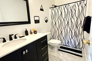 142 Pinebrook Dr, Hyde Park, NY 12538 - Photo 17