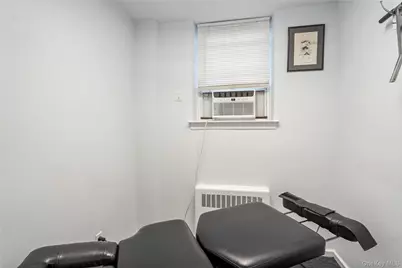 200 N Village Avenue #100, Rockville Centre, NY 11570 - Photo 19