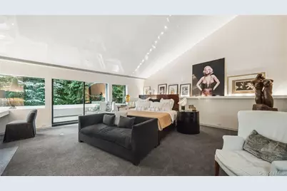 7 Folie Court, Manhasset, NY 11030 - Photo 19