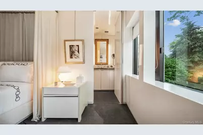 7 Folie Court, Manhasset, NY 11030 - Photo 29