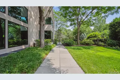 7 Folie Court, Manhasset, NY 11030 - Photo 41