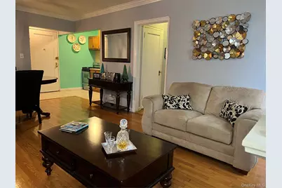 1273 North Avenue #1G. Entry 3, New Rochelle, NY 10804 - Photo 13