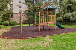 1273 North Ave, New Rochelle, NY 10804 - Photo 17