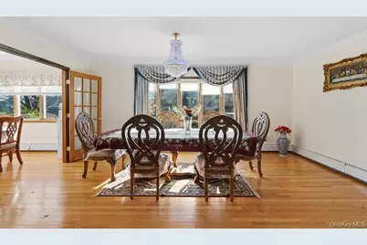 72 Lake End Road, Merrick, NY 11566 - Photo 13