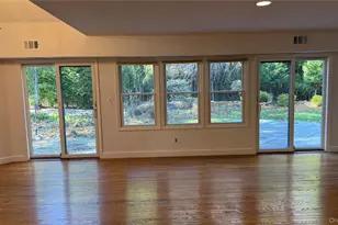 89 Sawtooth Cove, Port Jefferson, NY 11777 - Photo 5