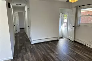 61 Natick St, New York, NY 10306 - Photo 7