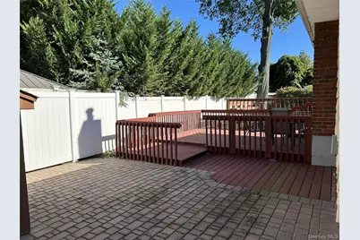 61 Natick Street, New York, NY 10306 - Photo 3