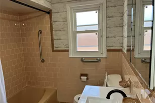 61 Natick St, New York, NY 10306 - Photo 13