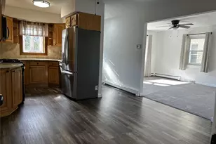 61 Natick St, New York, NY 10306 - Photo 5