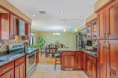 293 Marlin Street, Dix Hills, NY 11746 - Photo 11