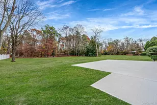 293 Marlin St, Dix Hills, NY 11746 - Photo 33