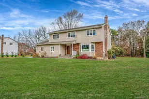 293 Marlin St, Dix Hills, NY 11746 - Photo 37