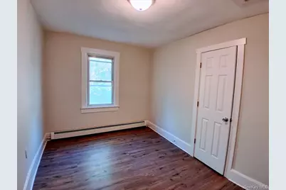 215 Maple Avenue, Kerhonkson, NY 12446 - Photo 19