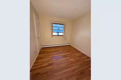 216 Hill Avenue, Elmont, NY 11003 - Photo 13