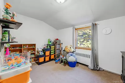 350 52nd Street, Lindenhurst, NY 11757 - Photo 11