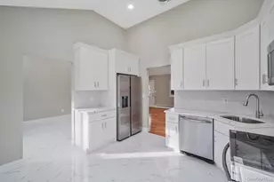 14 Clearview, Selden, NY 11784 - Photo 19