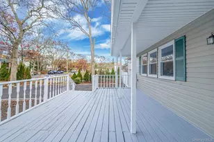 14 Clearview, Selden, NY 11784 - Photo 9