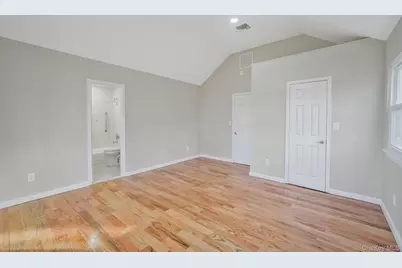 14 Clearview, Selden, NY 11784 - Photo 25