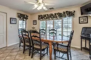 24 Cable Ln, Hicksville, NY 11801 - Photo 9