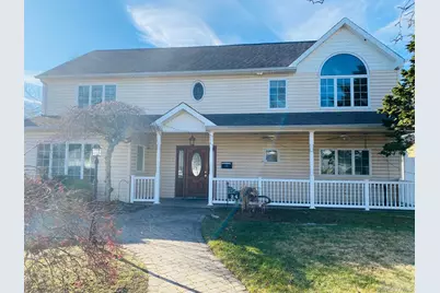 24 Cable Lane, Hicksville, NY 11801 - Photo 1