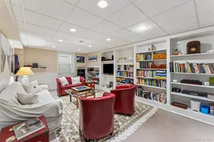 3 Cherry Blossom Ln, East Quogue, NY 11942 - Photo 33