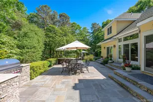 3 Cherry Blossom Ln, East Quogue, NY 11942 - Photo 5