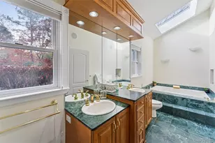 3 Cherry Blossom Ln, East Quogue, NY 11942 - Photo 17