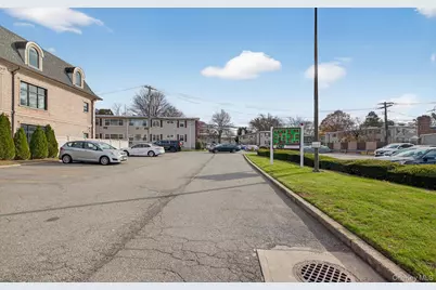 324 Post Avenue #10F, Westbury, NY 11590 - Photo 19