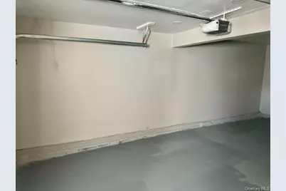 5 Vilno, Huntington Station, NY 11746 - Photo 11