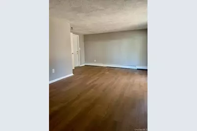 5 Vilno, Huntington Station, NY 11746 - Photo 9