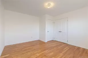 69 Veltri Ln, Yonkers, NY 10704 - Photo 17