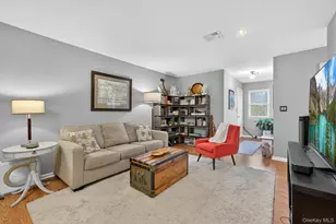 52 Milford Ln, Suffern, NY 10901 - Photo 7