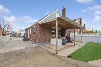 109 Caroline Avenue, Franklin Square, NY 11010 - Photo 25