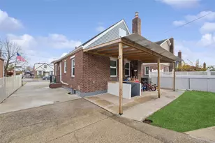 109 Caroline Ave, Franklin Square, NY 11010 - Photo 25