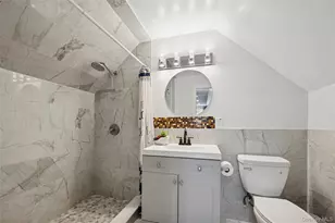 109 Caroline Ave, Franklin Square, NY 11010 - Photo 19