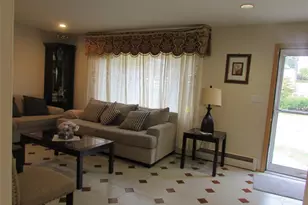 828 Windmill Ave, West Babylon, NY 11704 - Photo 5