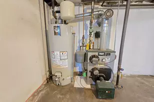 369 Woodfield Rd, West Hempstead, NY 11552 - Photo 19