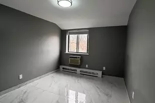 132-18 Avery Ave, Flushing, NY 11355 - Photo 11